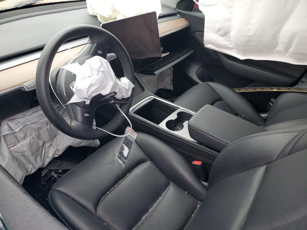 2022 TESLA MODEL Y  VIN:7SAYGDEF0NF494939