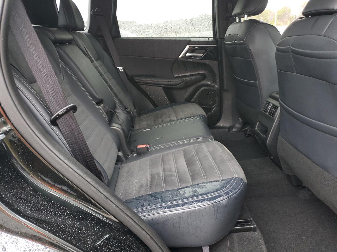 2024 MITSUBISHI OUTLANDER SE VIN:JA4J4VA80RZ078582