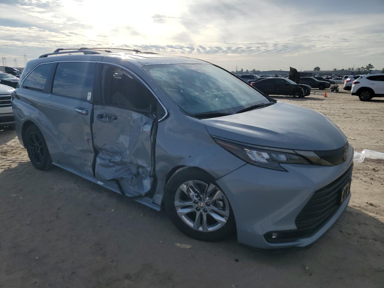 2023 TOYOTA SIENNA XSE VIN:5TDCSKFC9PS101579