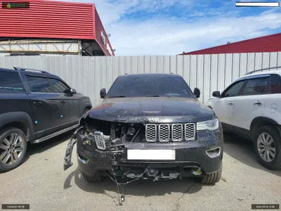 2017 Jeep Grand Cherokee 1C4RJFCG2HC747237 VIN:1C4RJFCG2HC747237