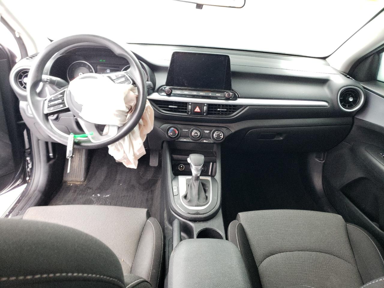 2022 KIA FORTE FE VIN:3KPF24AD6NE455396
