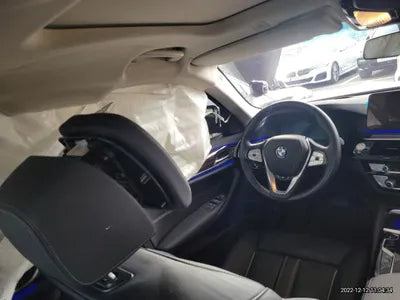 2021 BMW 520 WBA11BH06MCG64227 VIN:WBA11BH06MCG64227