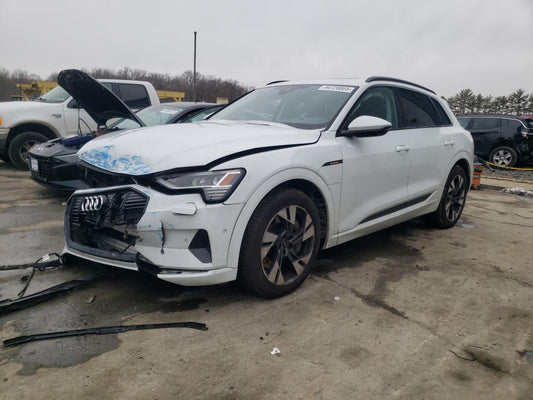 2023 AUDI E-TRON PREMIUM VIN:WA1AAAGE6PB000389