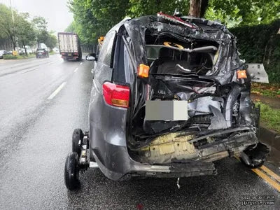 2017 Kia Carnival VIN: