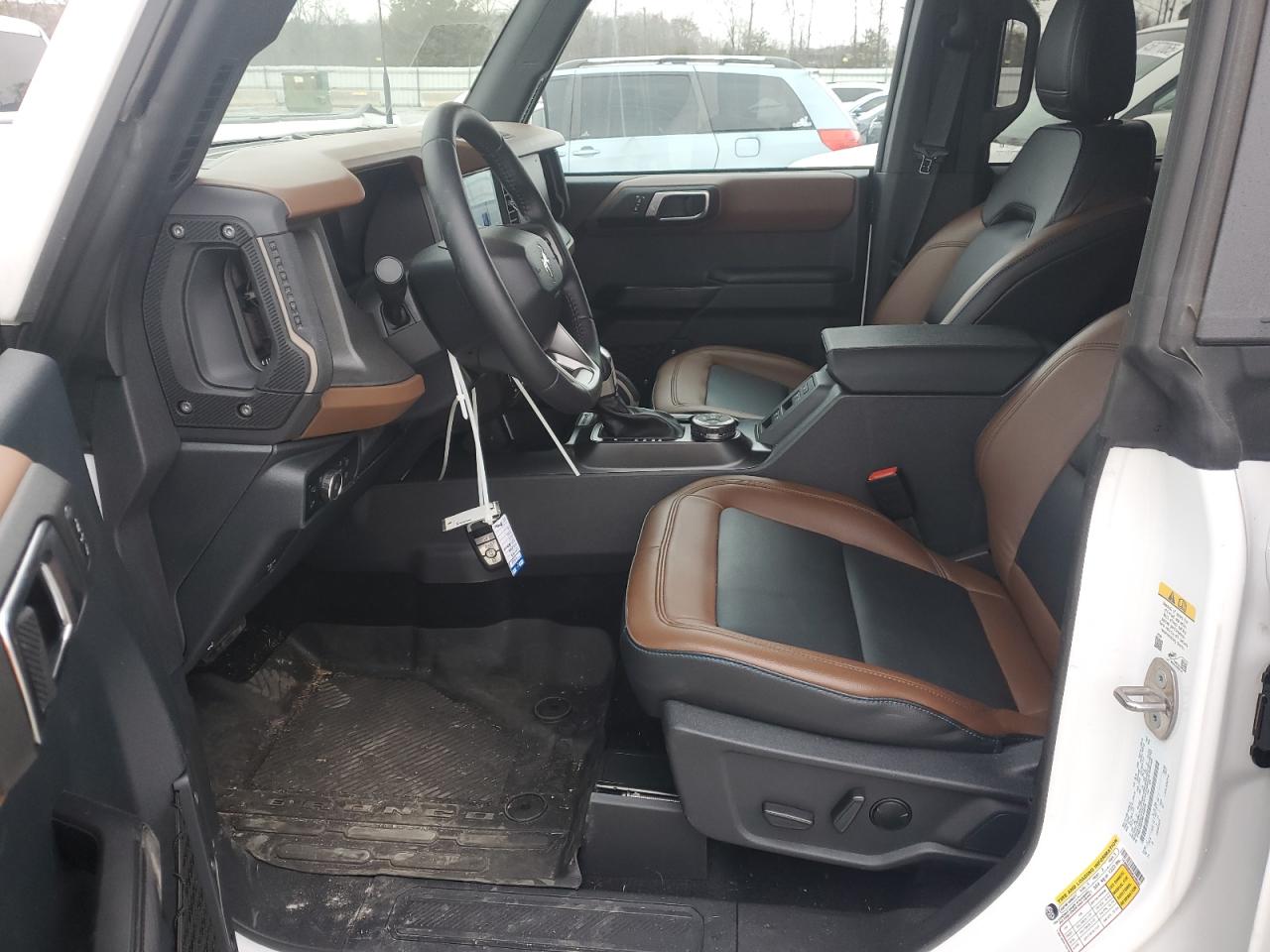 2024 FORD BRONCO OUTER BANKS VIN:1FMDE8BH5RLA99250
