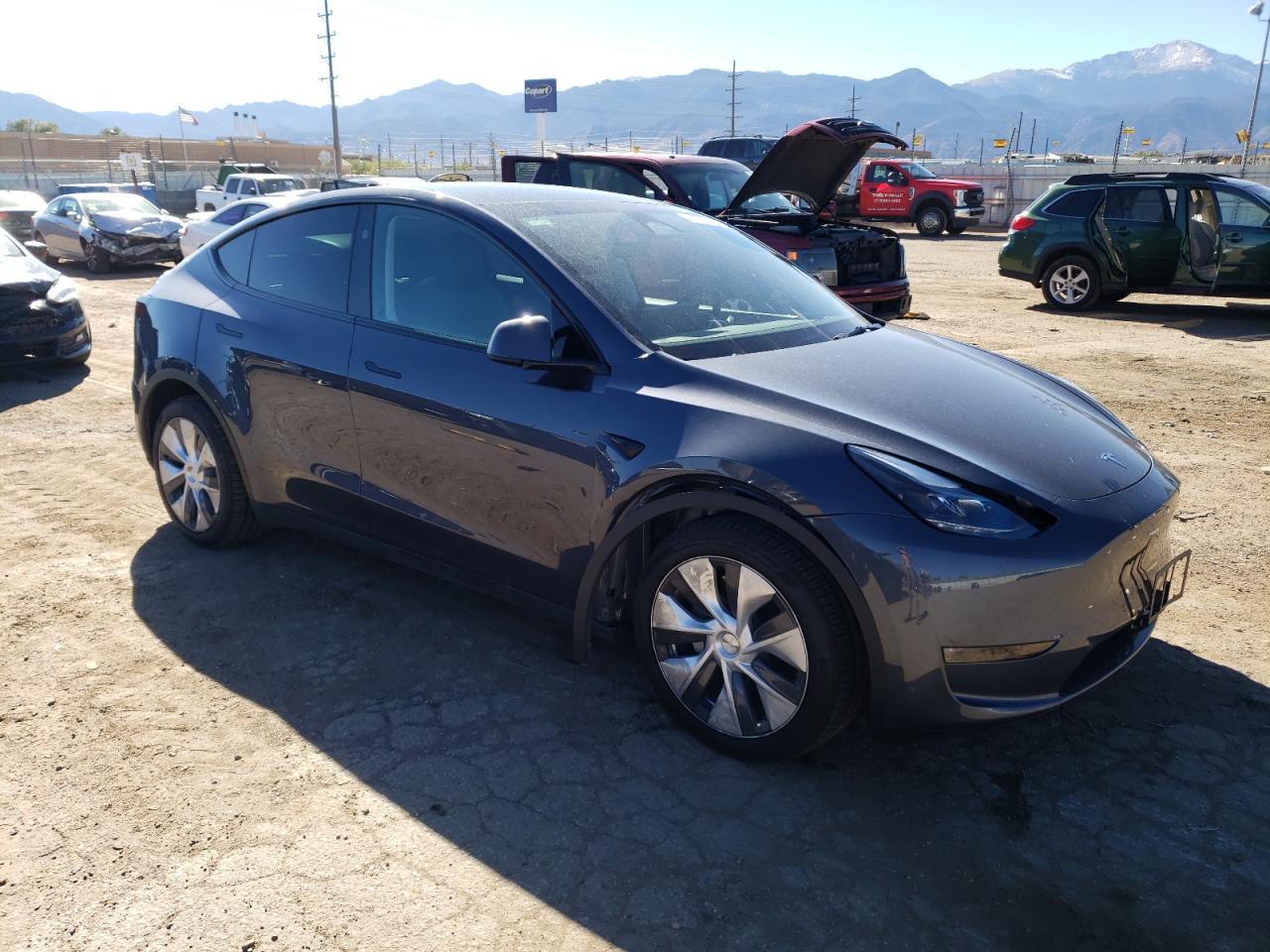 2024 TESLA MODEL Y  VIN:7SAYGDEE0RA217282