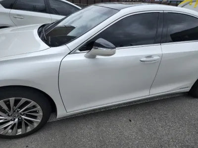 2019 Lexus ES 300 VIN: