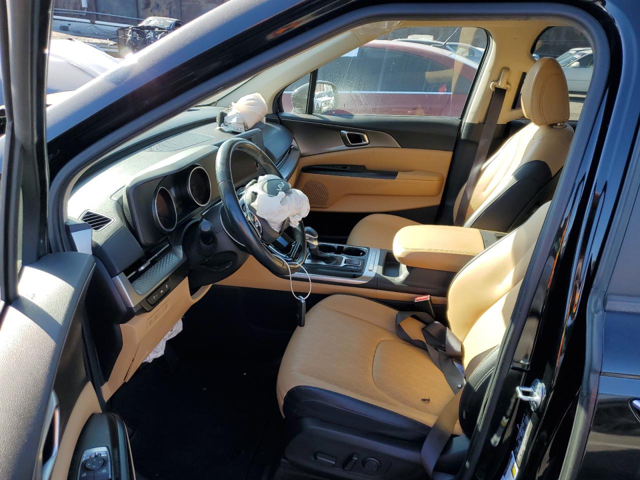 2022 KIA CARNIVAL LX VIN:KNDNB4H38N6104018