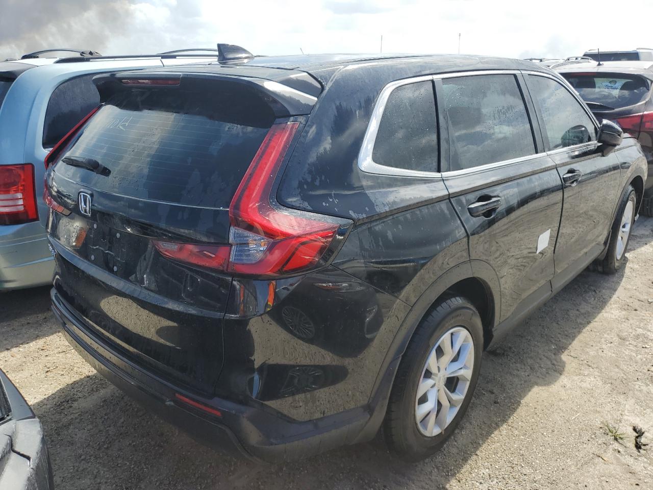 2024 HONDA CR-V LX VIN:2HKRS3H27RH311577