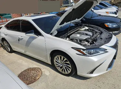 2020 Lexus ES 300 VIN: