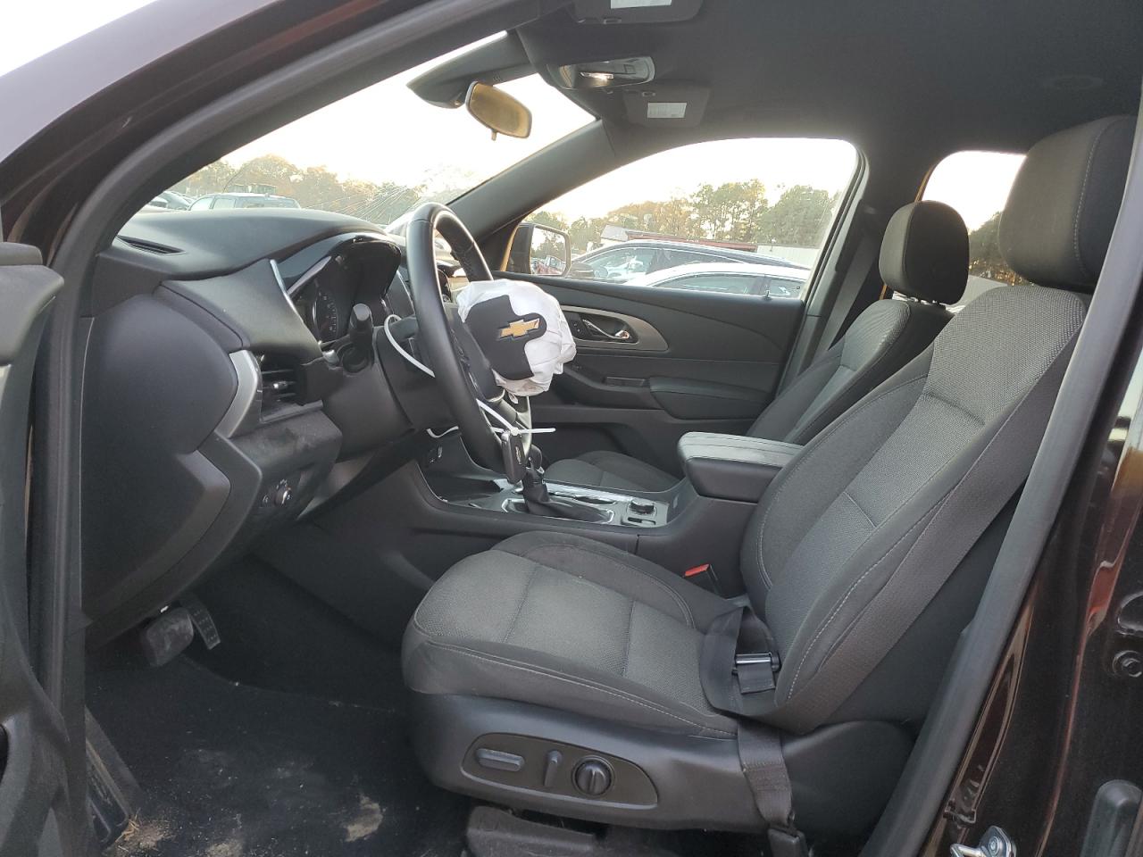 2023 CHEVROLET TRAVERSE LT VIN:1GNEVGKW8PJ219947