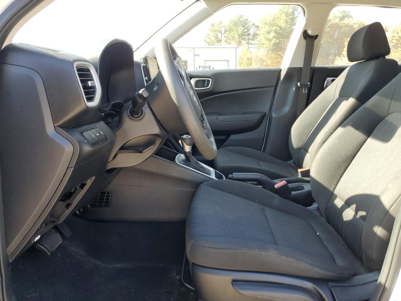 2022 HYUNDAI VENUE SE VIN:KMHRB8A39NU141508