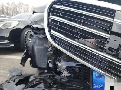 2023 Mercedes-Benz S 500 VIN: