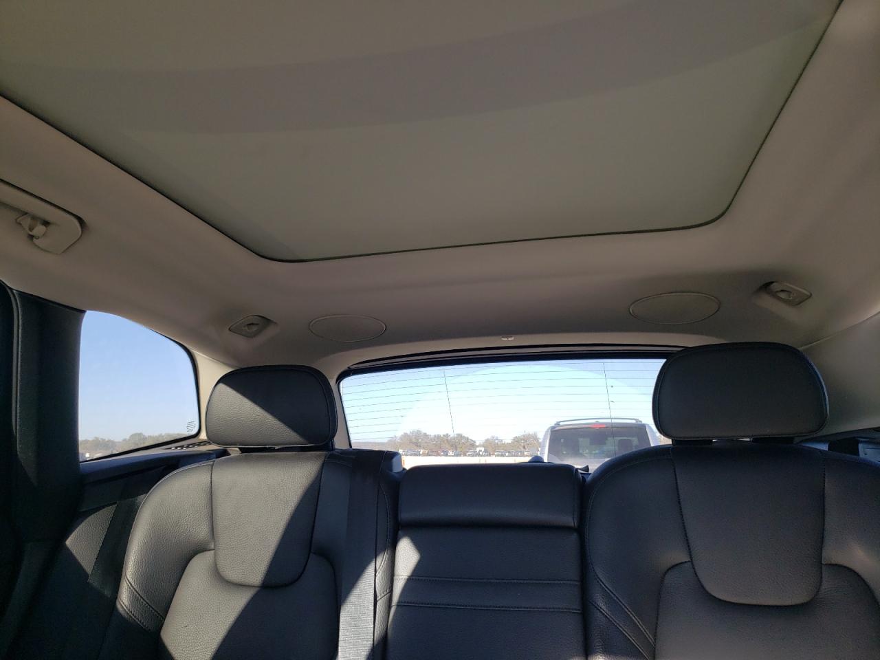 2022 VOLVO XC60 B5 MOMENTUM VIN:YV4L12RK1N1950148