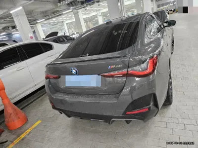 2023 BMW i4 VIN: