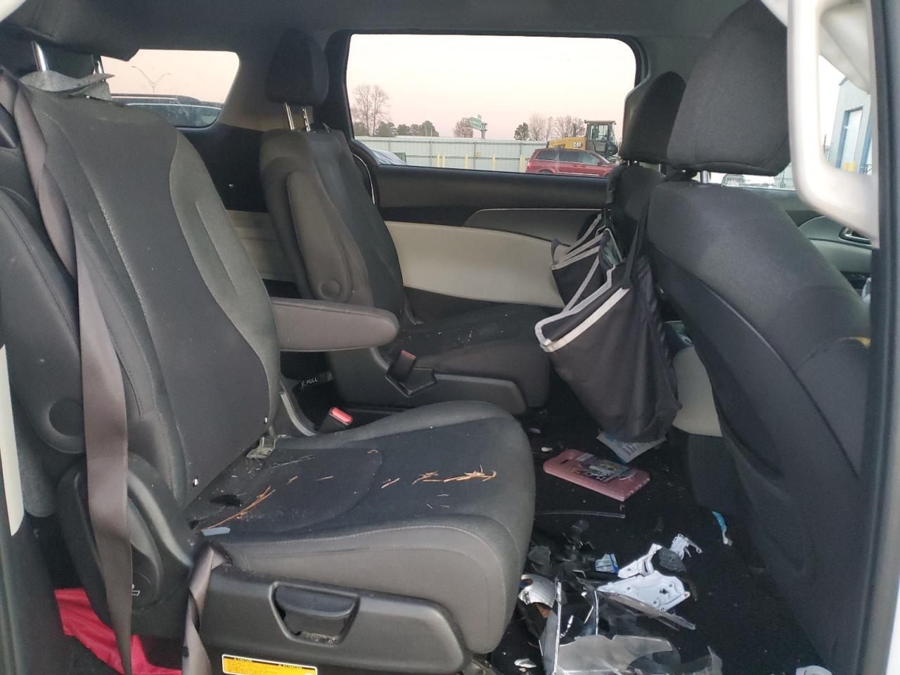 2022 KIA CARNIVAL LX VIN:KNDNB4H33N6123091