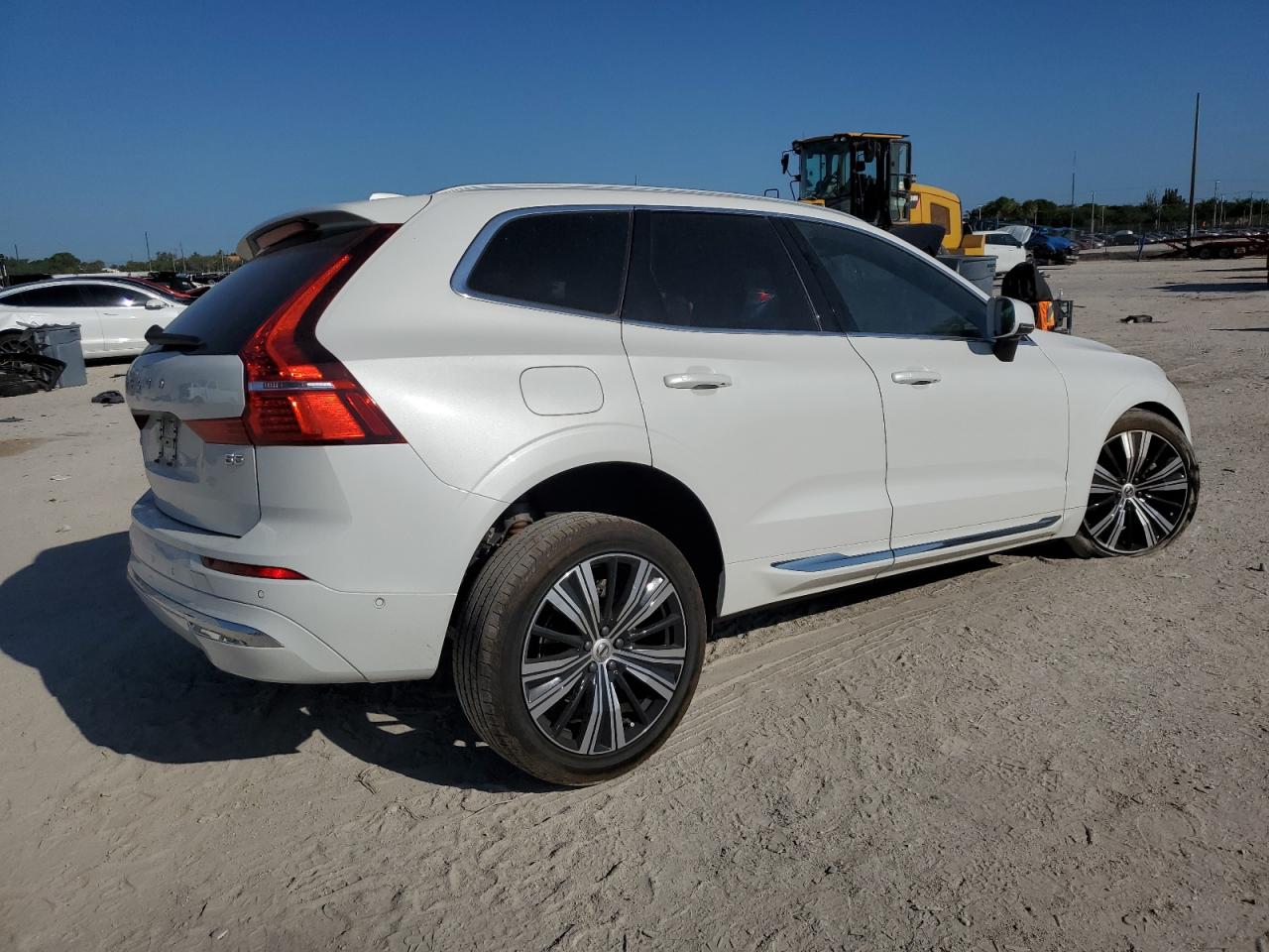 2023 VOLVO XC60 PLUS VIN:YV4L12DE4P1259474