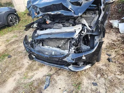 2016 Mercedes-Benz C 200 VIN: