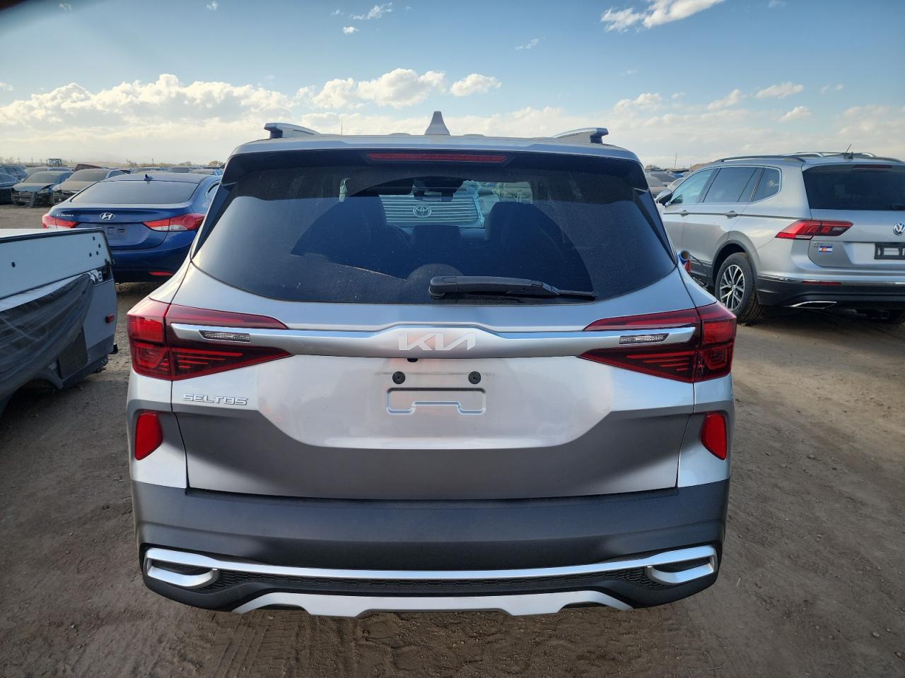 2022 KIA SELTOS EX VIN:KNDERCAA2N7343539