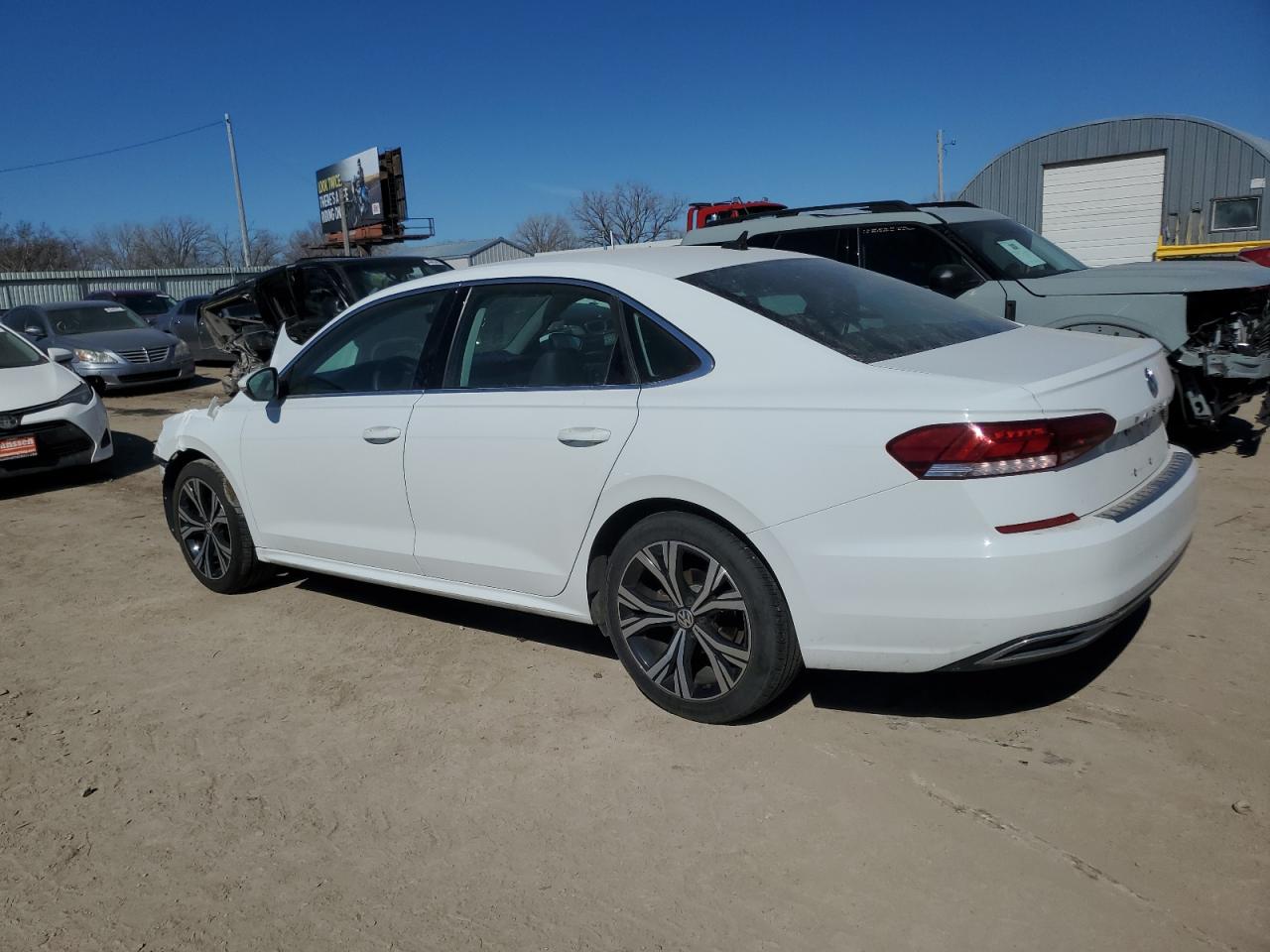 2022 VOLKSWAGEN PASSAT SE VIN:1VWSA7A33NC008622