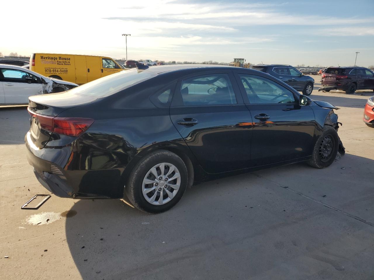 2023 KIA FORTE LX VIN:3KPF24AD9PE553504