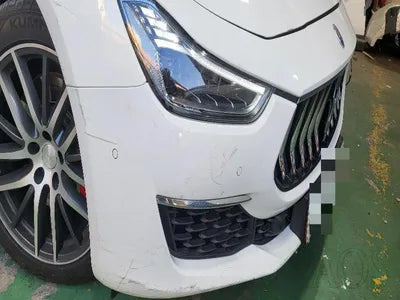 2018 Maserati Ghibli VIN: