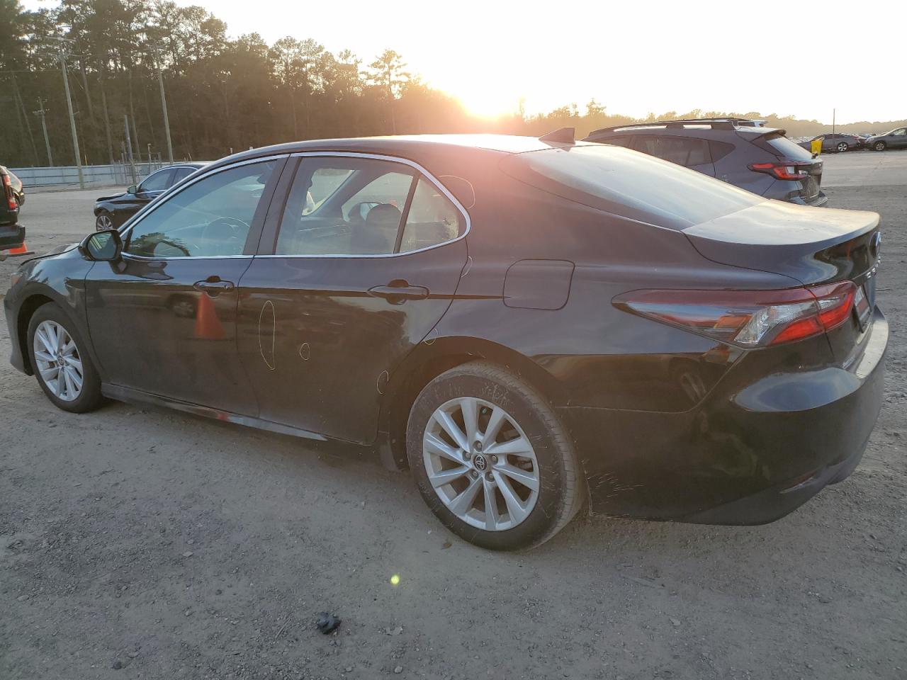 2024 TOYOTA CAMRY LE VIN:4T1R11AK5RU845888