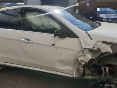 2015 Mercedes-Benz E 220 WDDHF0AB5GB239050 VIN:WDDHF0AB5GB239050