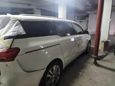2016 Kia Carnival VIN: