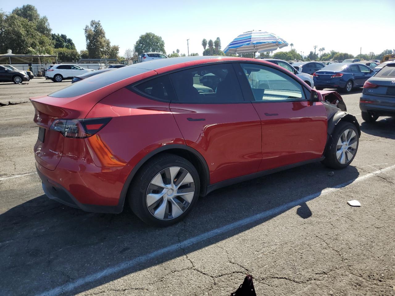 2023 TESLA MODEL Y  VIN:7SAYGDEE8PF827740