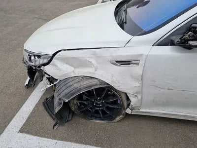 2016 Kia K5 KNAGU417GGA058018 VIN:KNAGU417GGA058018