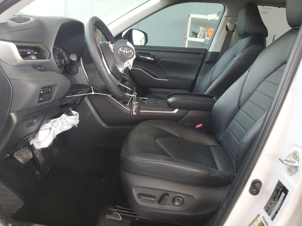 2024 TOYOTA HIGHLANDER LE VIN:5TDKDRAH9RS053120