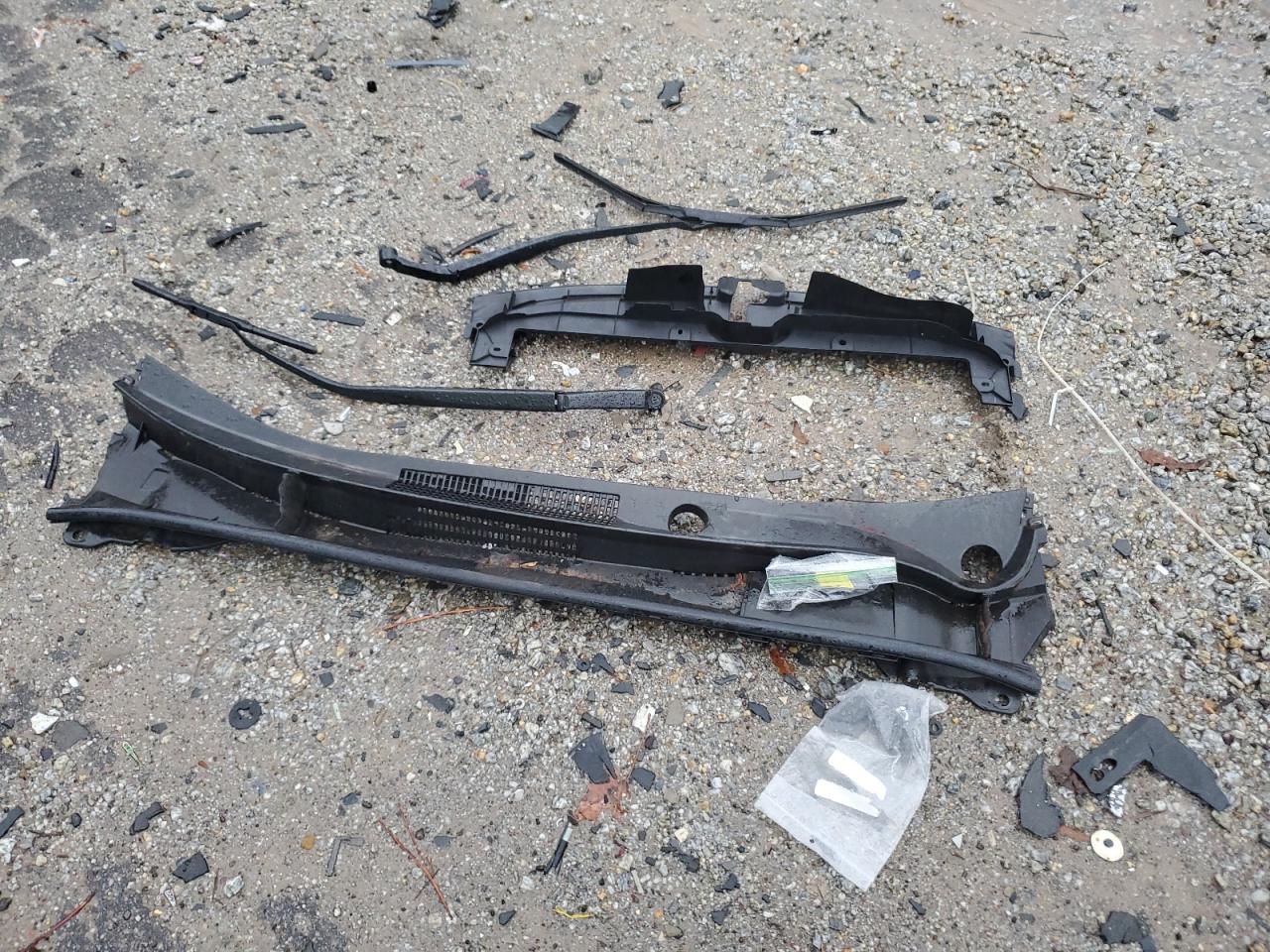 2022 TOYOTA COROLLA SE VIN:JTND4MBE9N3184300