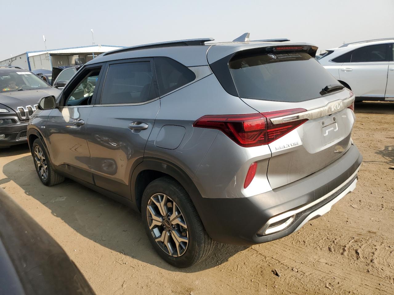 2022 KIA SELTOS EX VIN:KNDERCAA1N7295032