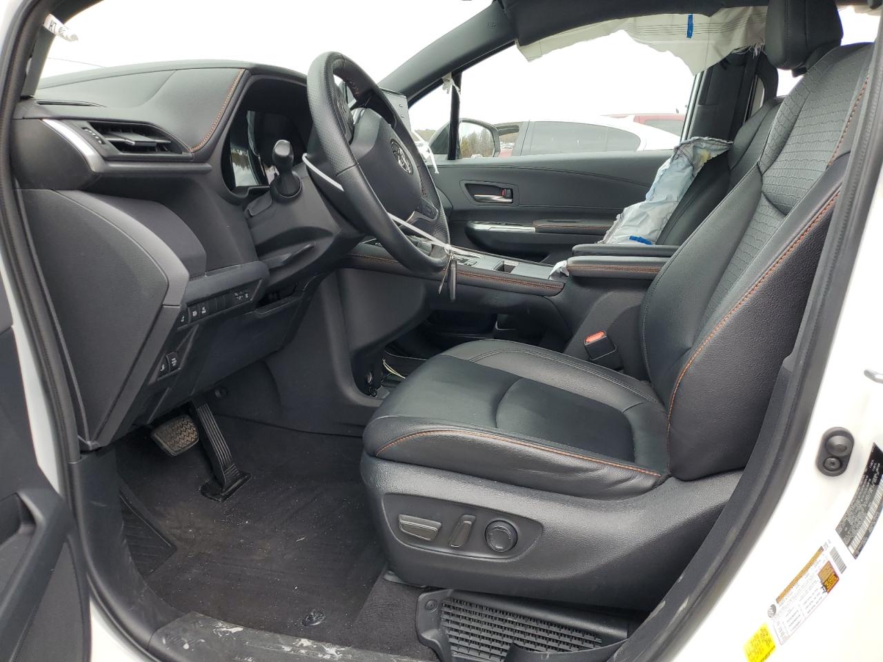 2022 TOYOTA SIENNA XSE VIN:5TDDSKFC7NS052495