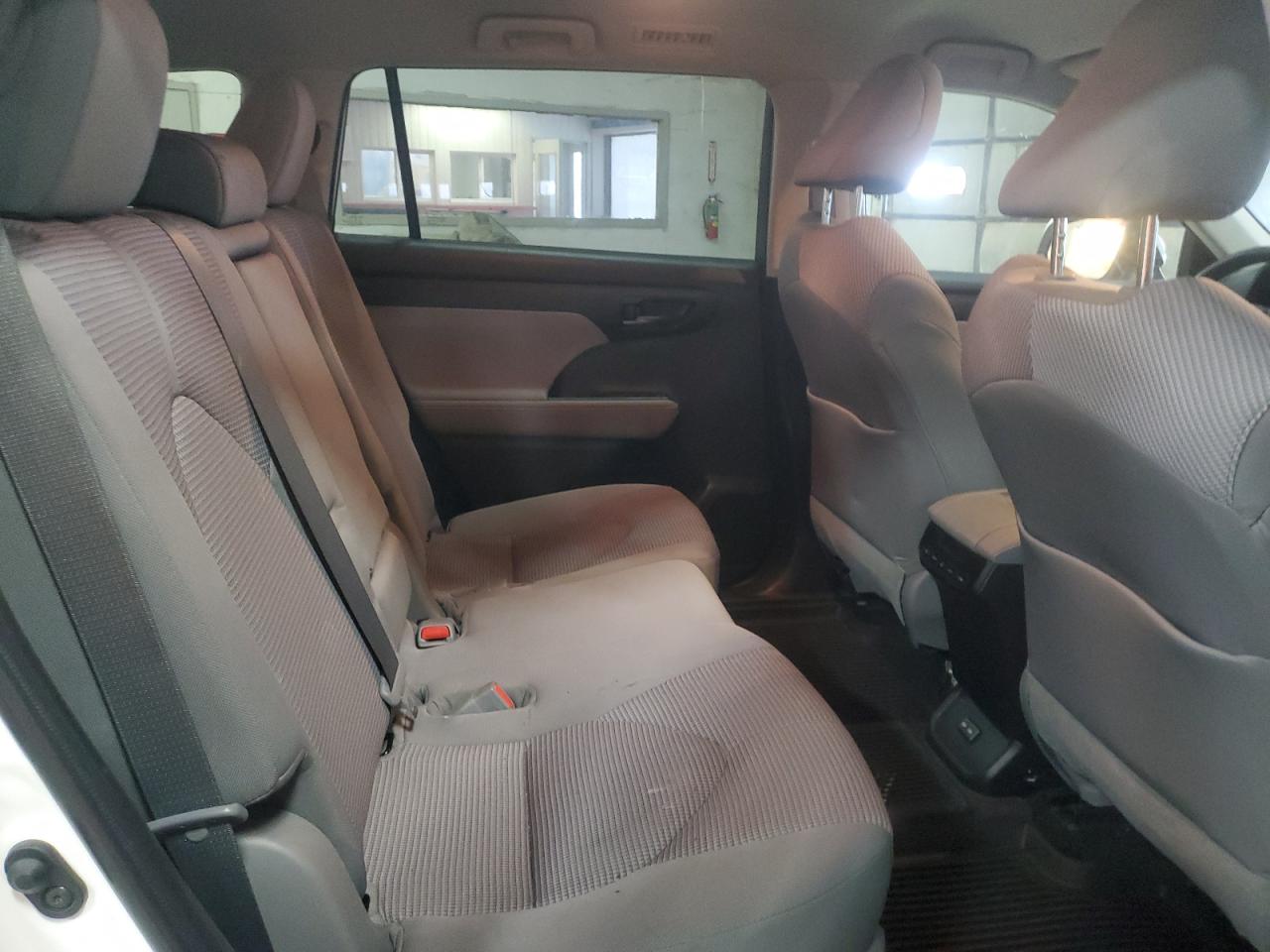 2023 TOYOTA HIGHLANDER HYBRID LE VIN:5TDBBRCH8PS112643