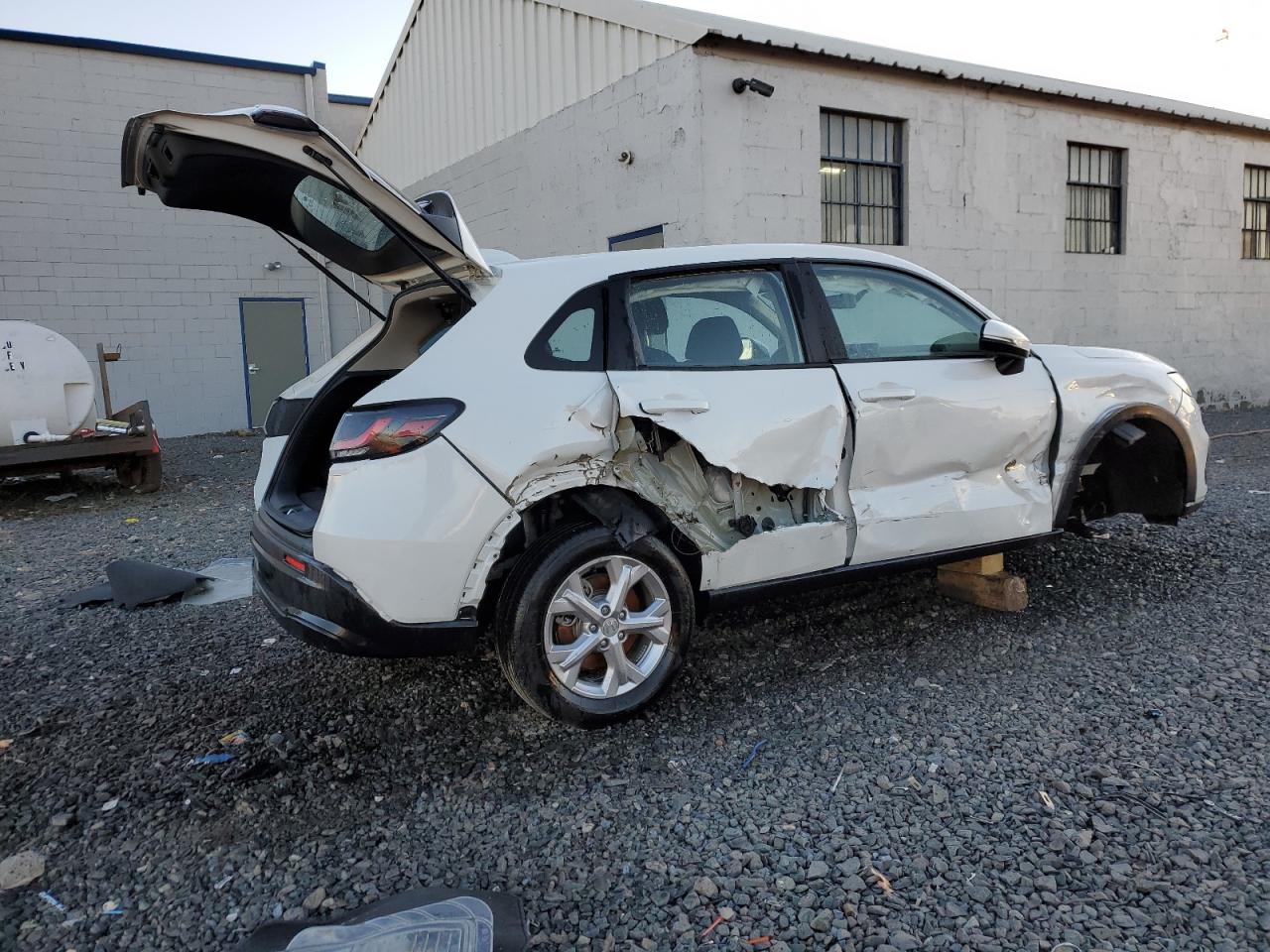 2024 HONDA HR-V LX VIN:3CZRZ2H31RM743245