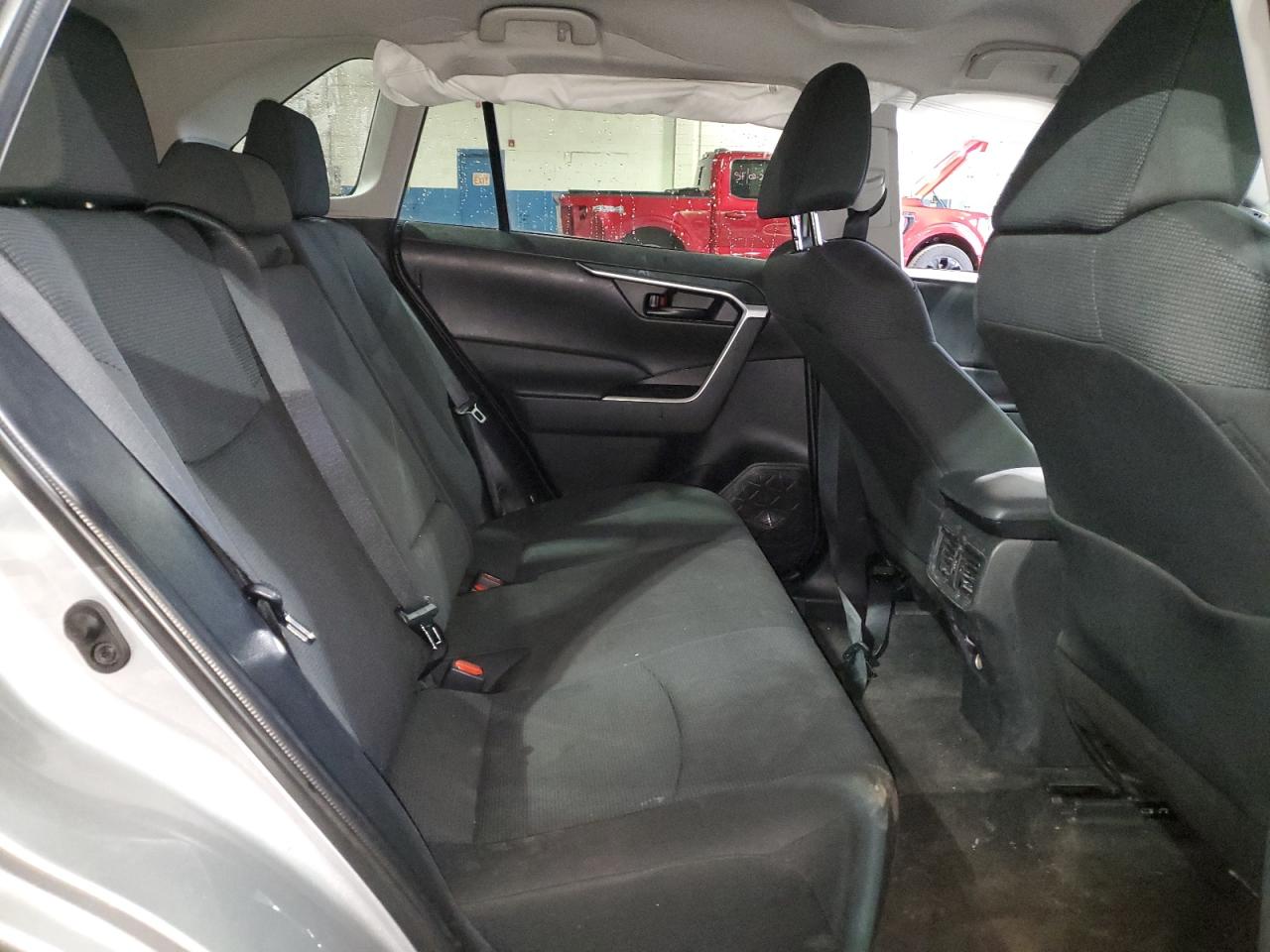 2022 TOYOTA RAV4 LE VIN:2T3F1RFV1NW250123