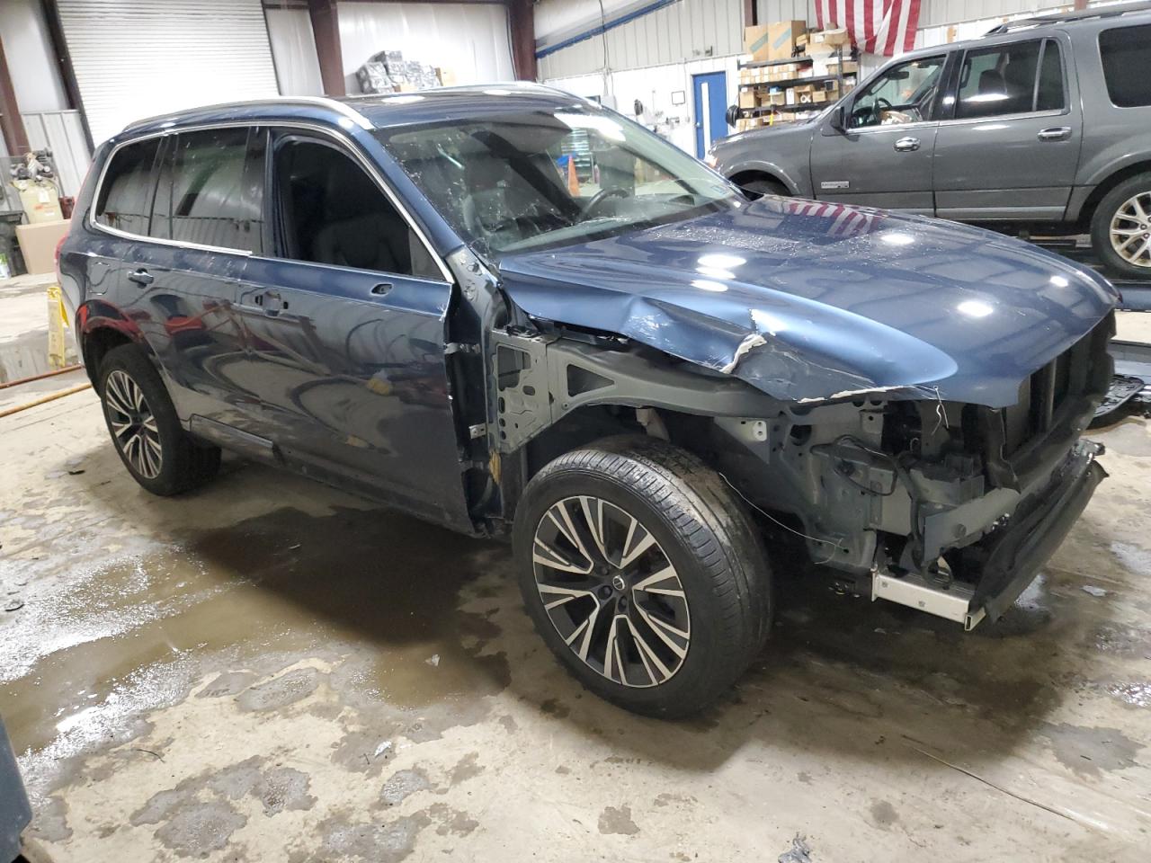 2022 VOLVO XC90 T6 MOMENTUM VIN:YV4A221K2N1777983