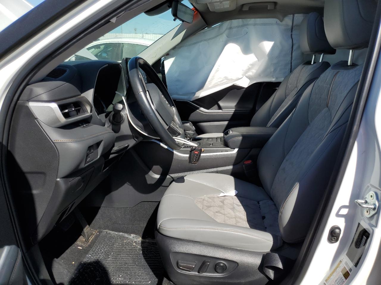 2022 TOYOTA HIGHLANDER HYBRID XLE VIN:5TDABRCH7NS542897