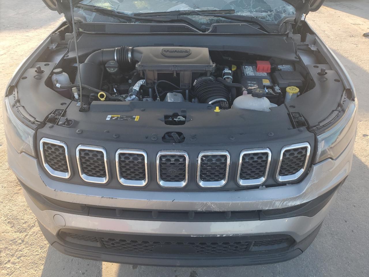 2023 JEEP COMPASS LATITUDE LUX VIN:3C4NJDFN2PT534434