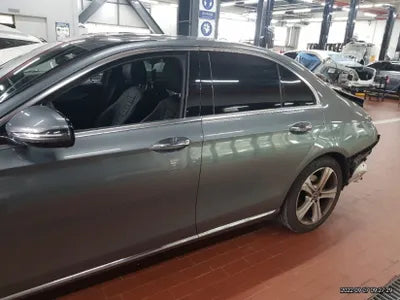 2018 Mercedes-Benz E 200 VIN: