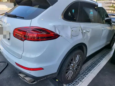 2015 Porsche Cayenne VIN: