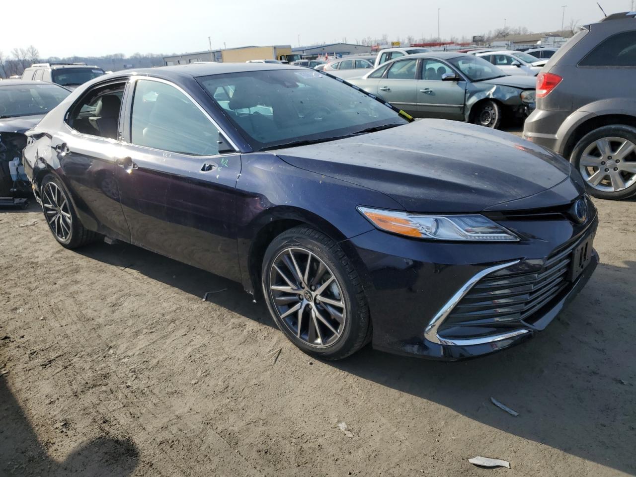 2022 TOYOTA CAMRY XLE VIN:4T1F31AK3NU575339