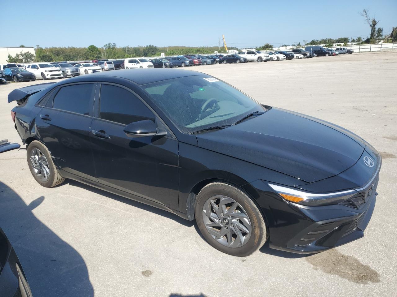 2024 HYUNDAI ELANTRA SEL VIN:KMHLM4DG1RU800422