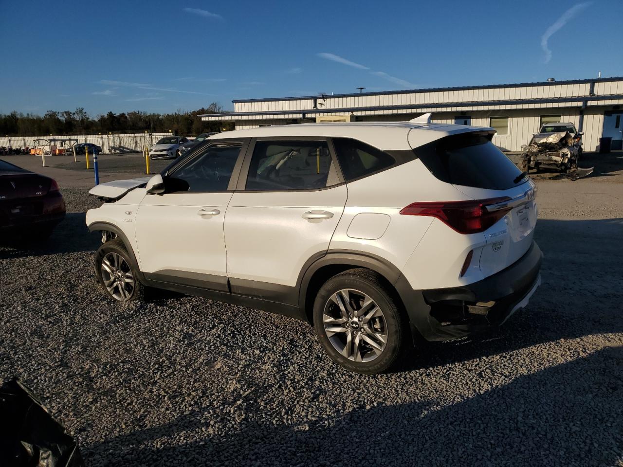 2022 KIA SELTOS LX VIN:KNDEPCAA3N7334922