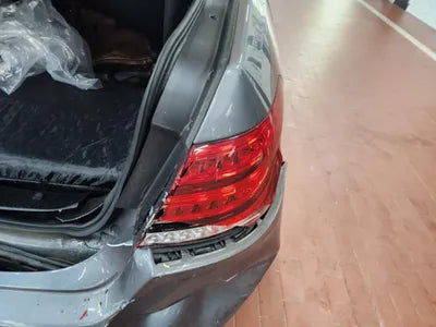 2015 Mercedes-Benz E 220 VIN: