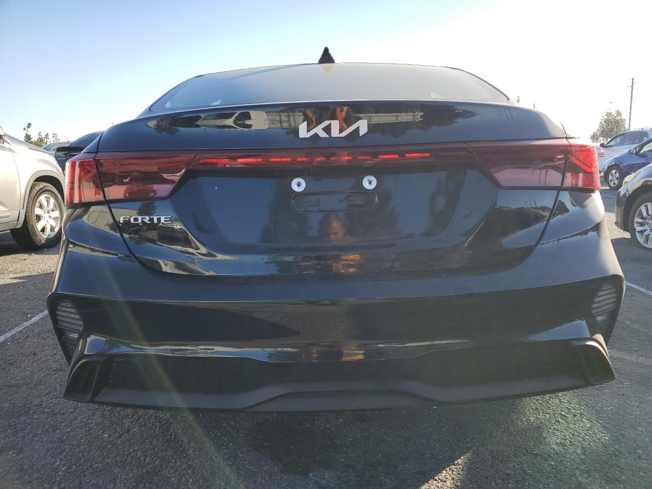 2022 KIA FORTE FE VIN:3KPF24AD7NE435464