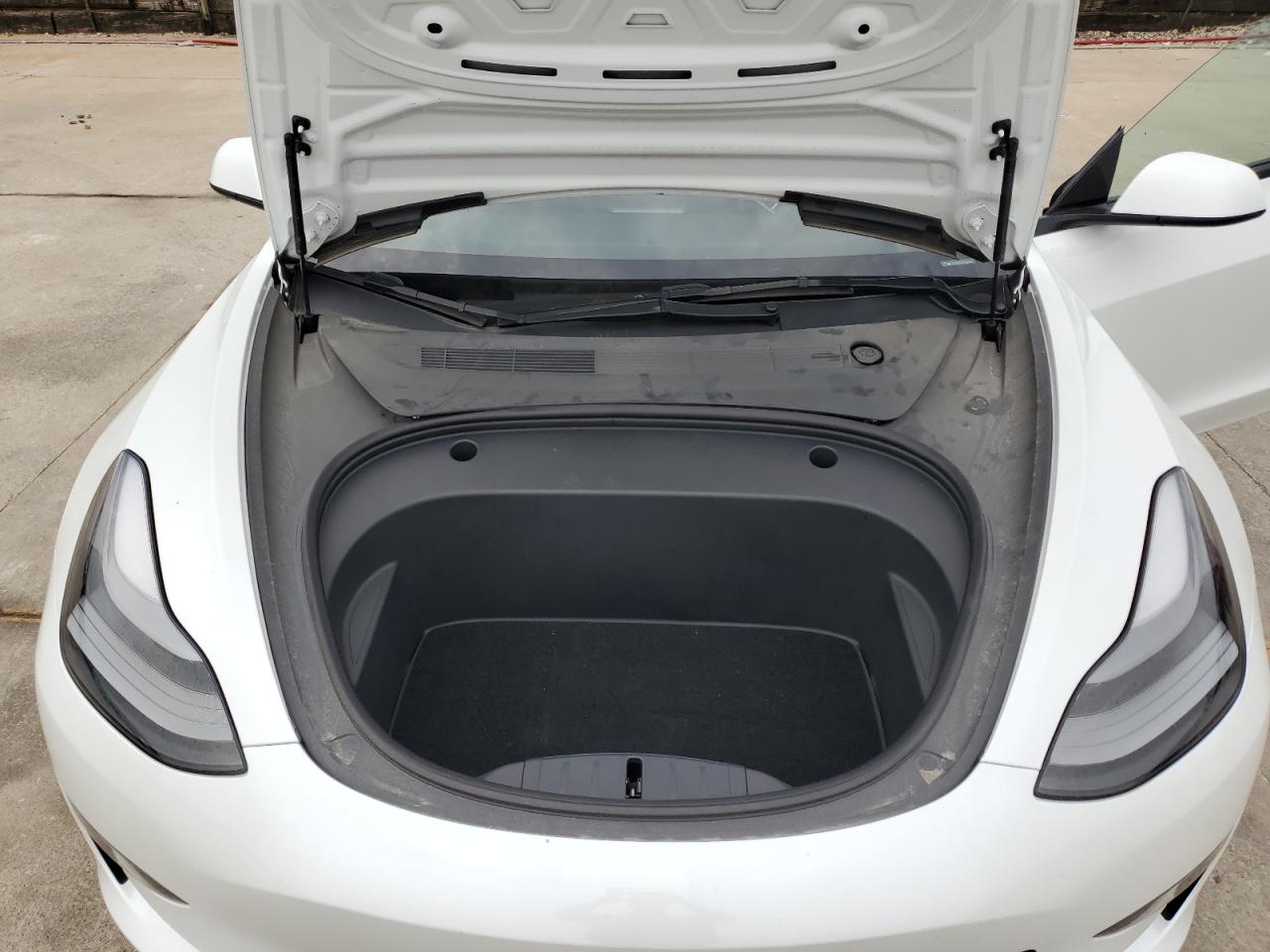 2023 TESLA MODEL 3  VIN:5YJ3E1EAXPF398545
