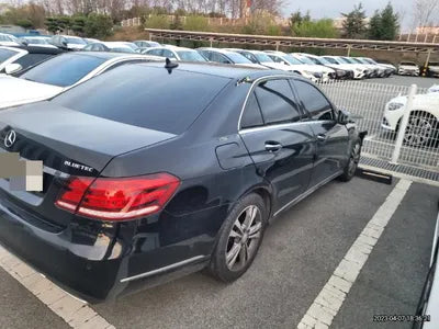 2016 Mercedes-Benz E 220 WDDHF0AB6GB294896 VIN:WDDHF0AB6GB294896